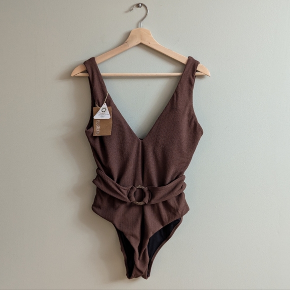 Berlook V-Neck O-Ring One Piece Swimsuit - Picture 2 of 5